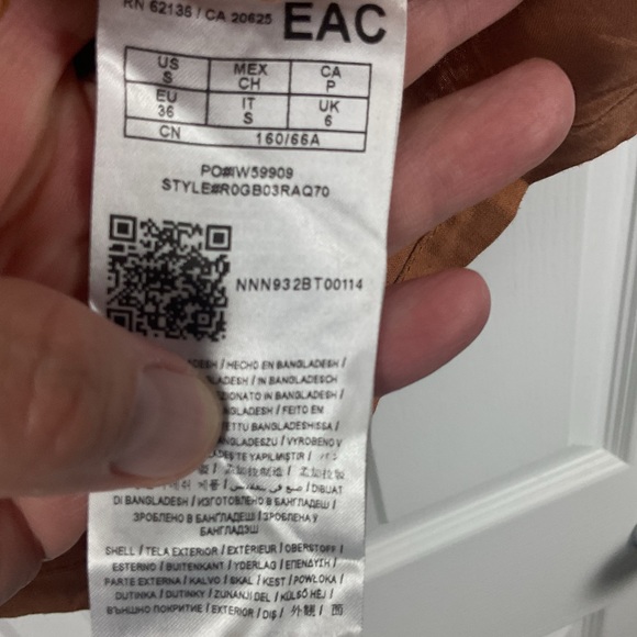 NWT GBG Women’s Coopertone Arden Linen Belted Short Skirt, Size Small - Picture 6 of 6